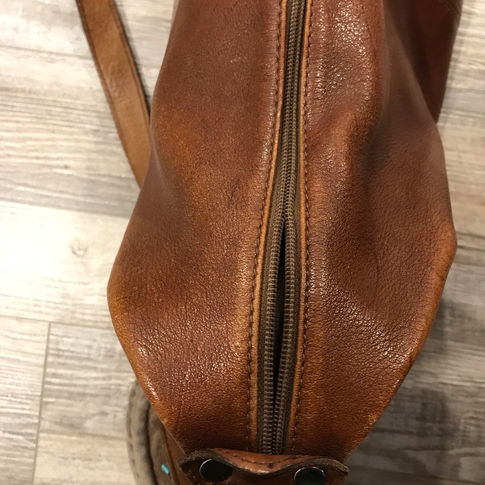 Cristina genuine leather shoulder purse - Picture 8 of 10